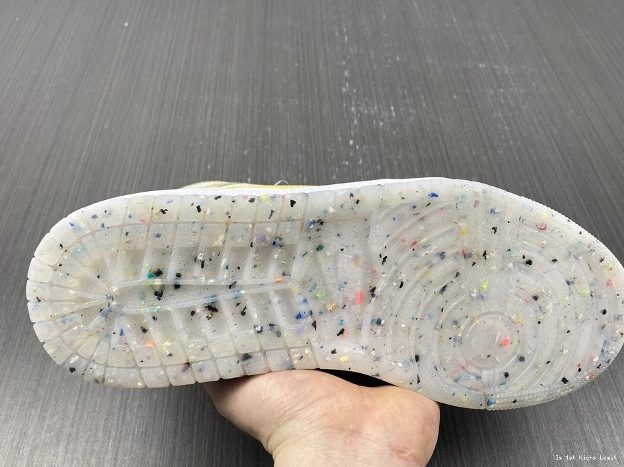 SE Green  (GS) Pastel Grind DJ0338-100 Jordan 1 Vivid Mid 0425